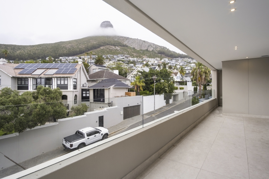3 Bedroom Property for Sale in Fresnaye Western Cape